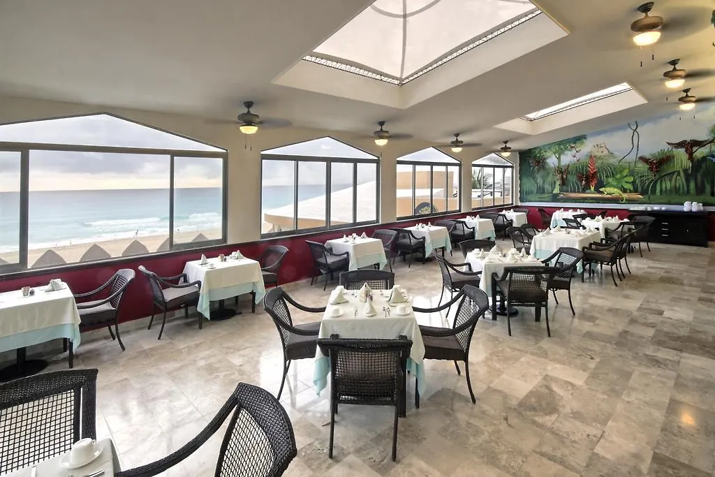 Golden Parnassus Resort & Spa (Adults Only) Cancun Hotel